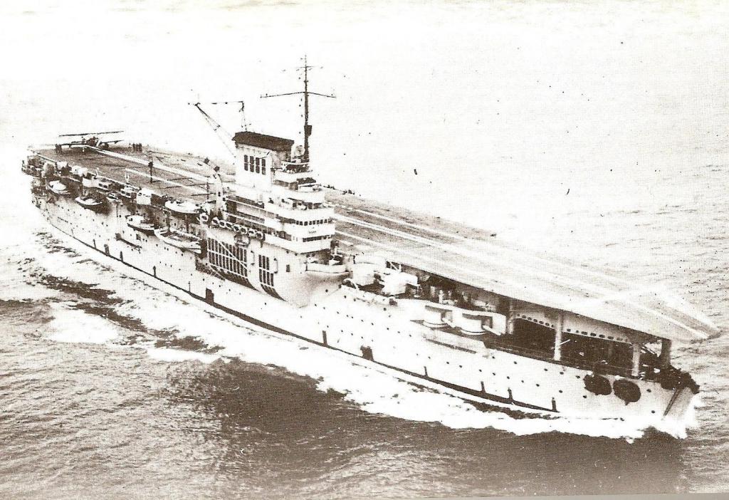 Le porte-avions Béarn 