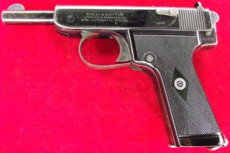 Pistolet Webley modèle 1920